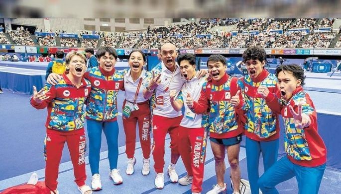 Adriano strikes Asiad bronze