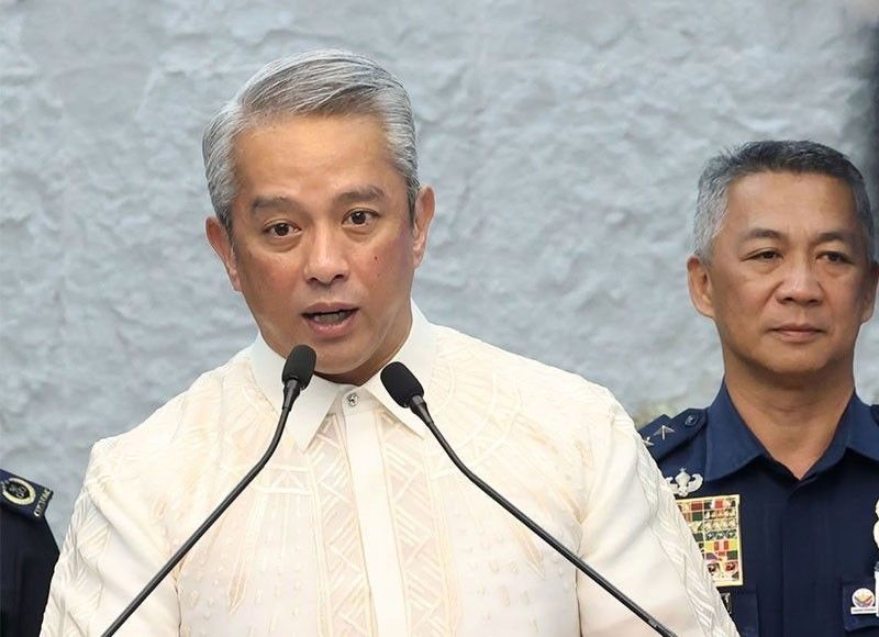 Remulla nagkamali sa asylum ni Roque