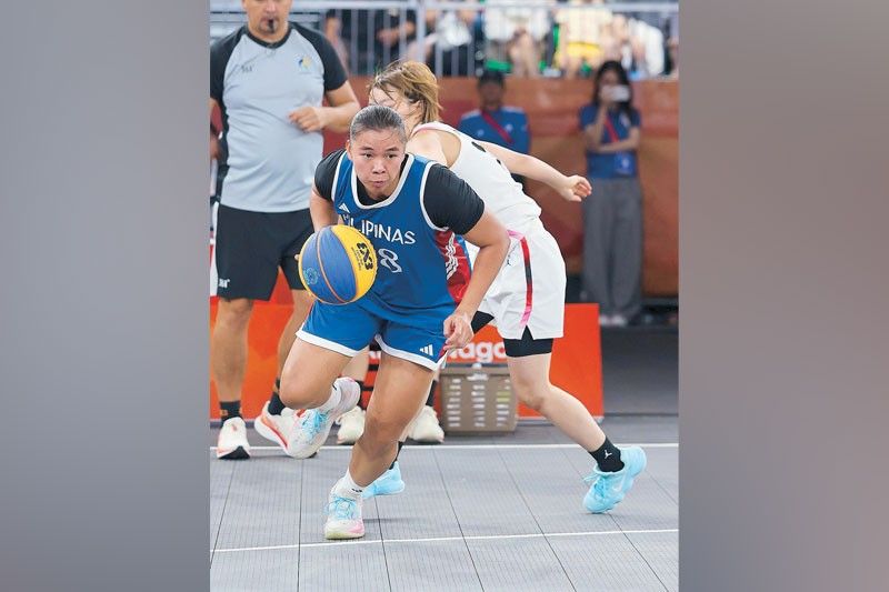 Historic silver for 3x3 belles