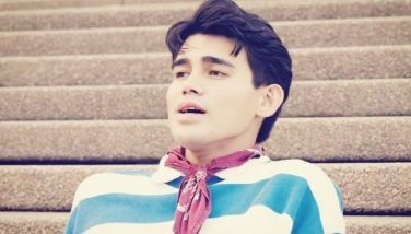 I&ntilde;igo Pascual honored to work with BINI Mikha, dad Piolo for Pagdating Ng Panahon MV