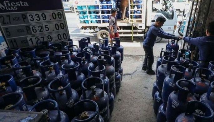 Excise tax sa LPG sinuspinde ni Pangulong Marcos