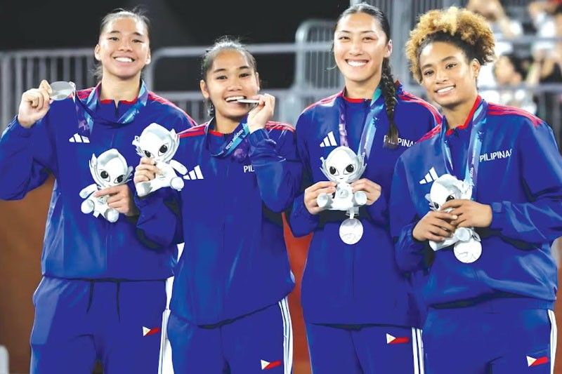 Consolacion cagebelle first Cebuano medalist at 20th Asian Games