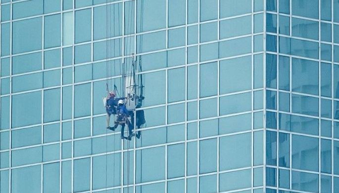 P42 wage hike OK&rsquo;d