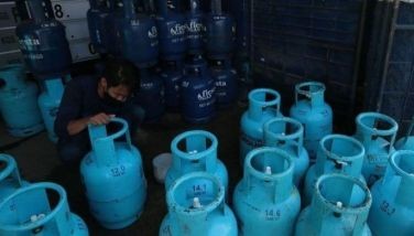 Implementasyon sa pagsuspinde ng tax sa LPG at kerosene, inilabas ng BIR