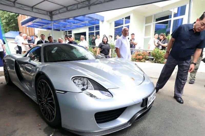 Porsche ni Derek isusubasta - BOC