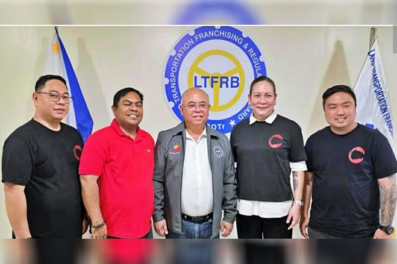 LTFRB, pinuri ng TNVS sector sa fare adjustment