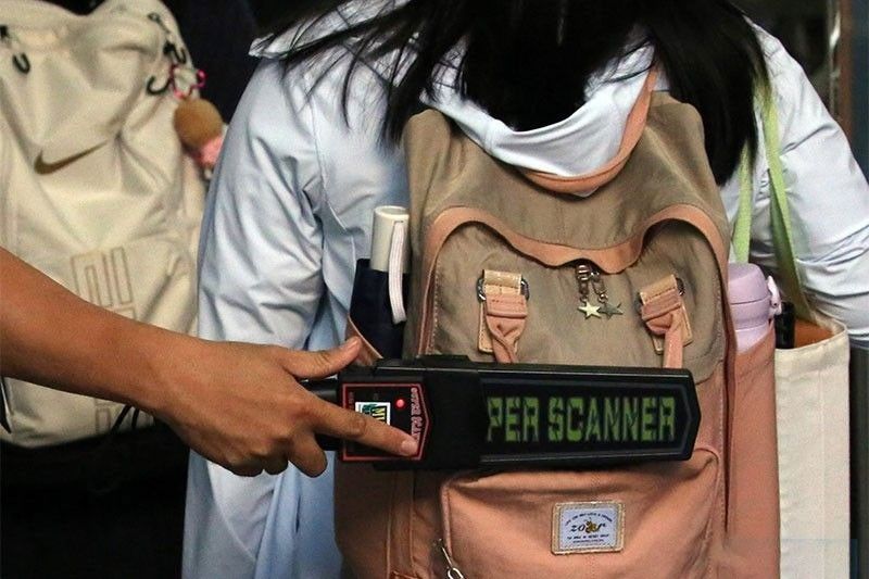 600 metal detectors for public schools: Capitol beefs up security
