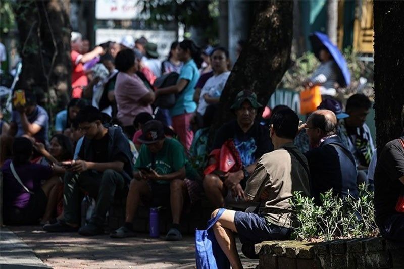 Most Pinoys feel free to criticize government – SWS
