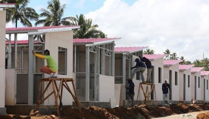 &lsquo;Property developers cut capex as housing glut weighs on sales&rsquo;