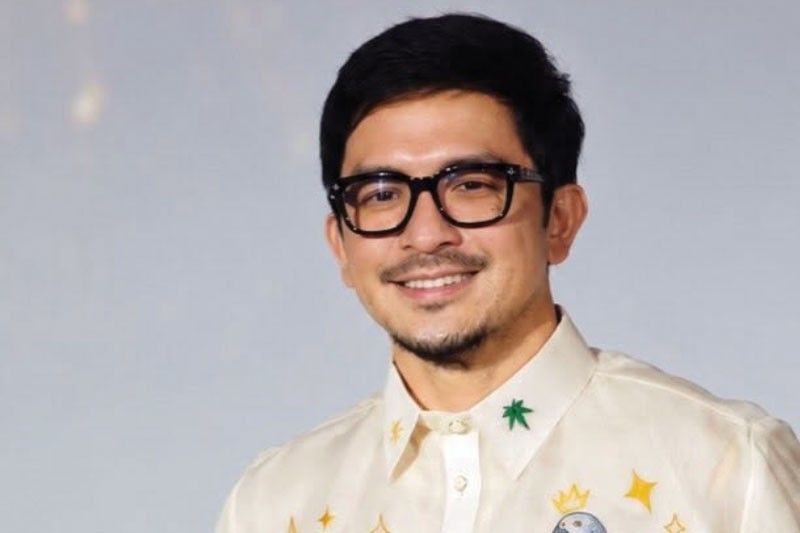 Dennis, pino-promote ang Cannabis sa kanyang barong