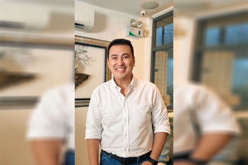 Mark, hindi malalait ang pinag-aralan!