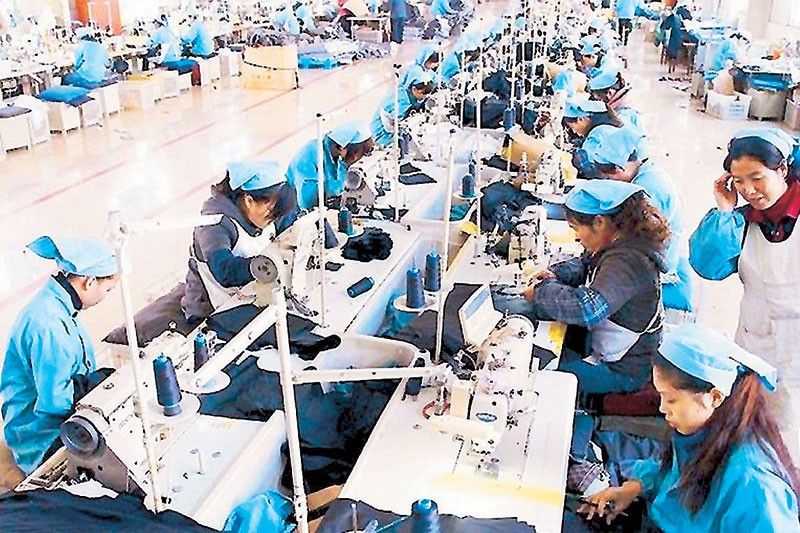 Factory output growth accelerates in August