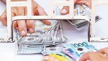 Peso plumbs new depths, closes at 62.90:$1