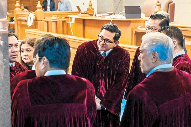 Mark Villar joins Senate majority