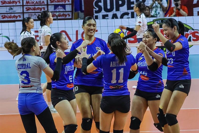 SSL: NU routs AU, stays unscathed