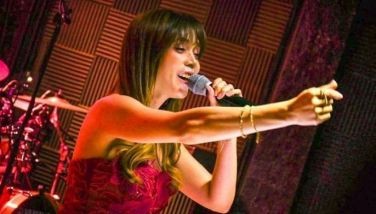 Nina brings a nostalgia-filled night to Fiddler’s anniversary