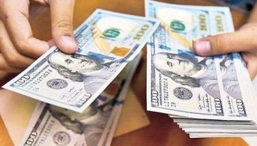 Hot money swings to 315 million dollar outflow in August