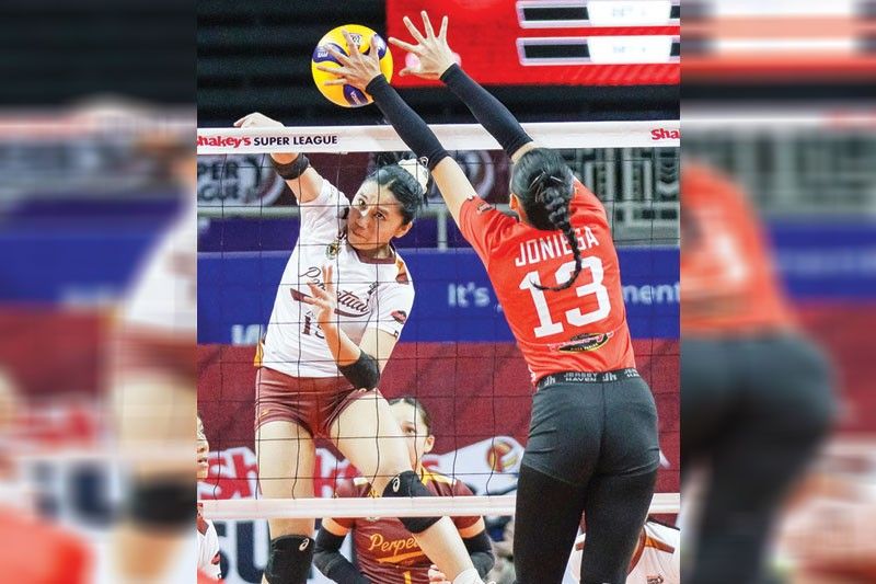 Lady Altas umeskapo sa Lady Red Spikers sa SSL