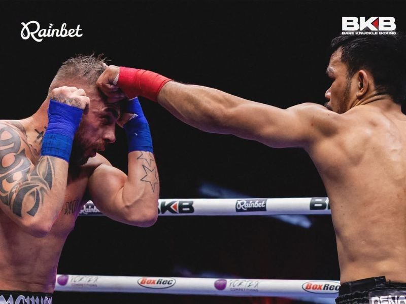 Dy stops British foe to defend Bare Knuckle title