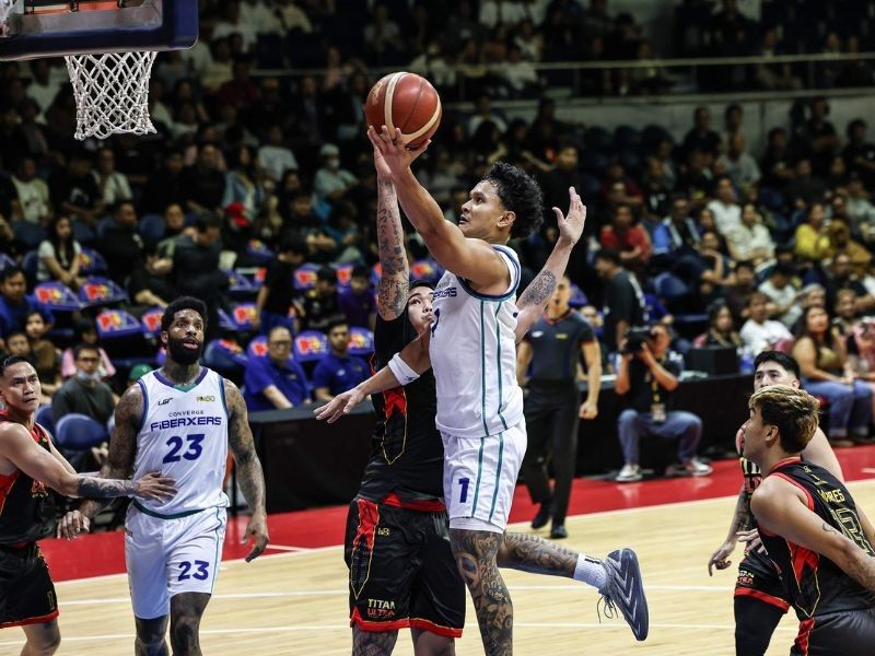 De Liano dominates with triple-double as FiberXers slay Giant Risers