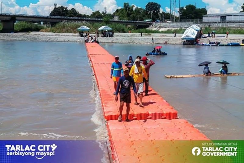 Floating bridge opens in Tarlac