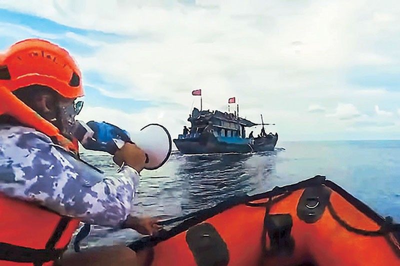 PCG repels 5 foreign vessels off Kota Island