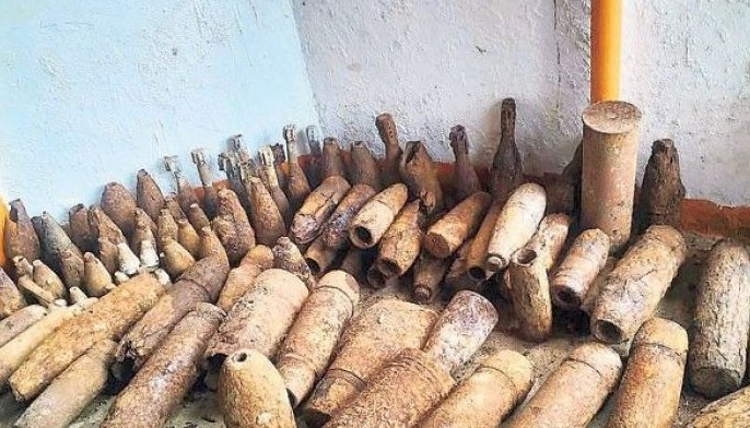Vintage bombs found at Sulu junk shop