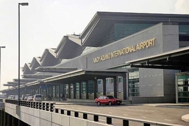 4 Pinay patungong Myanmar hinarang sa NAIA
