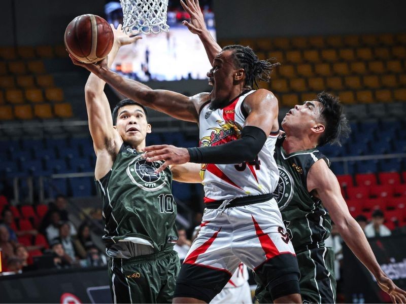 King rules with 44 as Beermen wreck Dyip
