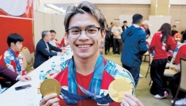 Carlos takes act to worlds