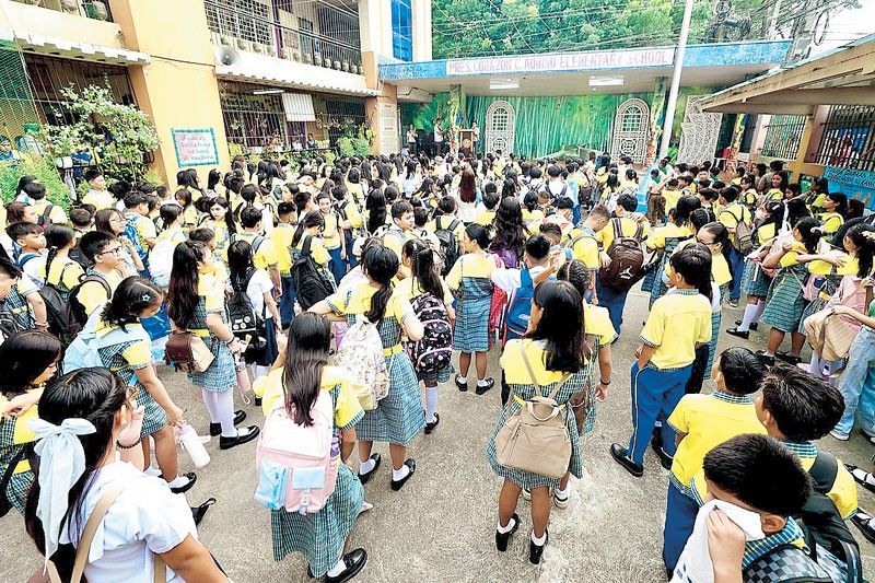 DepEd: Wearing of school uniforms optional amid El Niño threat