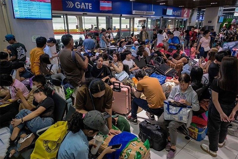 1.9 milyong pasahero dadagsa sa PITX ngayong Undas