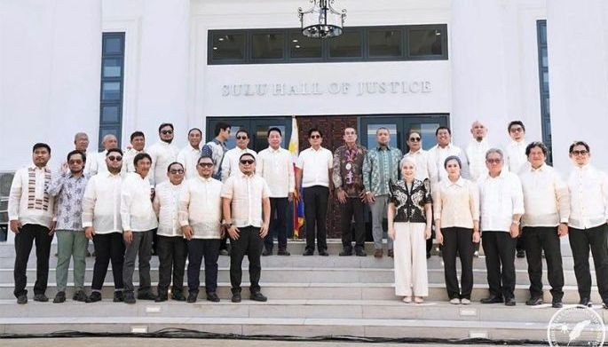 Marcos inaugurates Sulu Hall of Justice