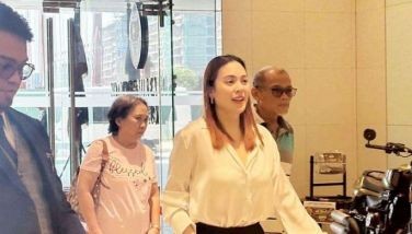 Claudine, nakatungkod kahit kwarentahin pa lang