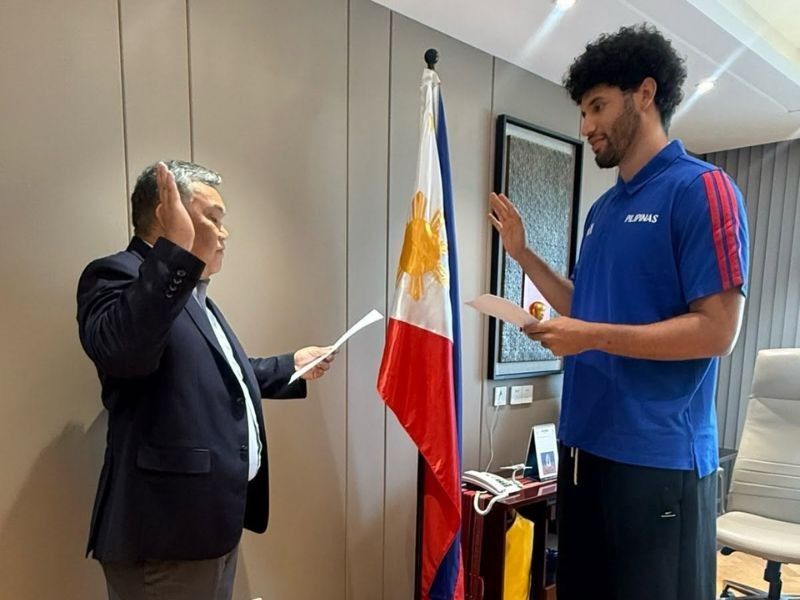 Gilas reinforcement Boatwright takes oath of allegiance