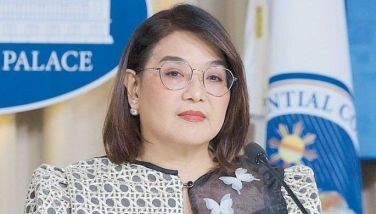 Amid PCO courtesy resignations, government &lsquo;treasure&rsquo; Castro stays