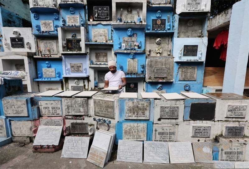 Church: Donβt bring home urns for Undas